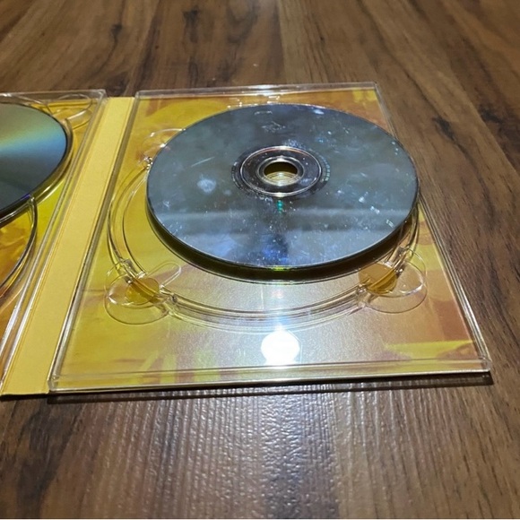 The Golden Girls DVD The Complete First Season 3-Disc Set - Picture 12 of 14